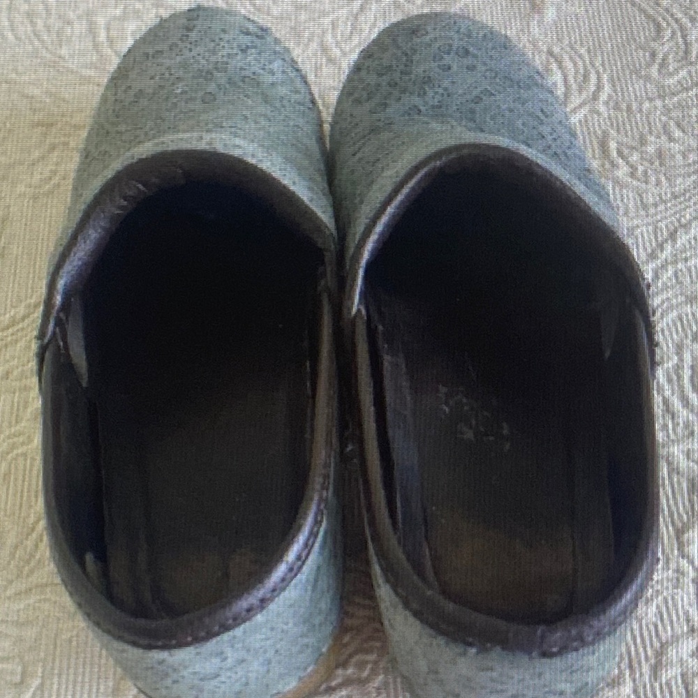 Dansko Light Blue Pro XP Tooled Lace Leather Slip-On Clogs